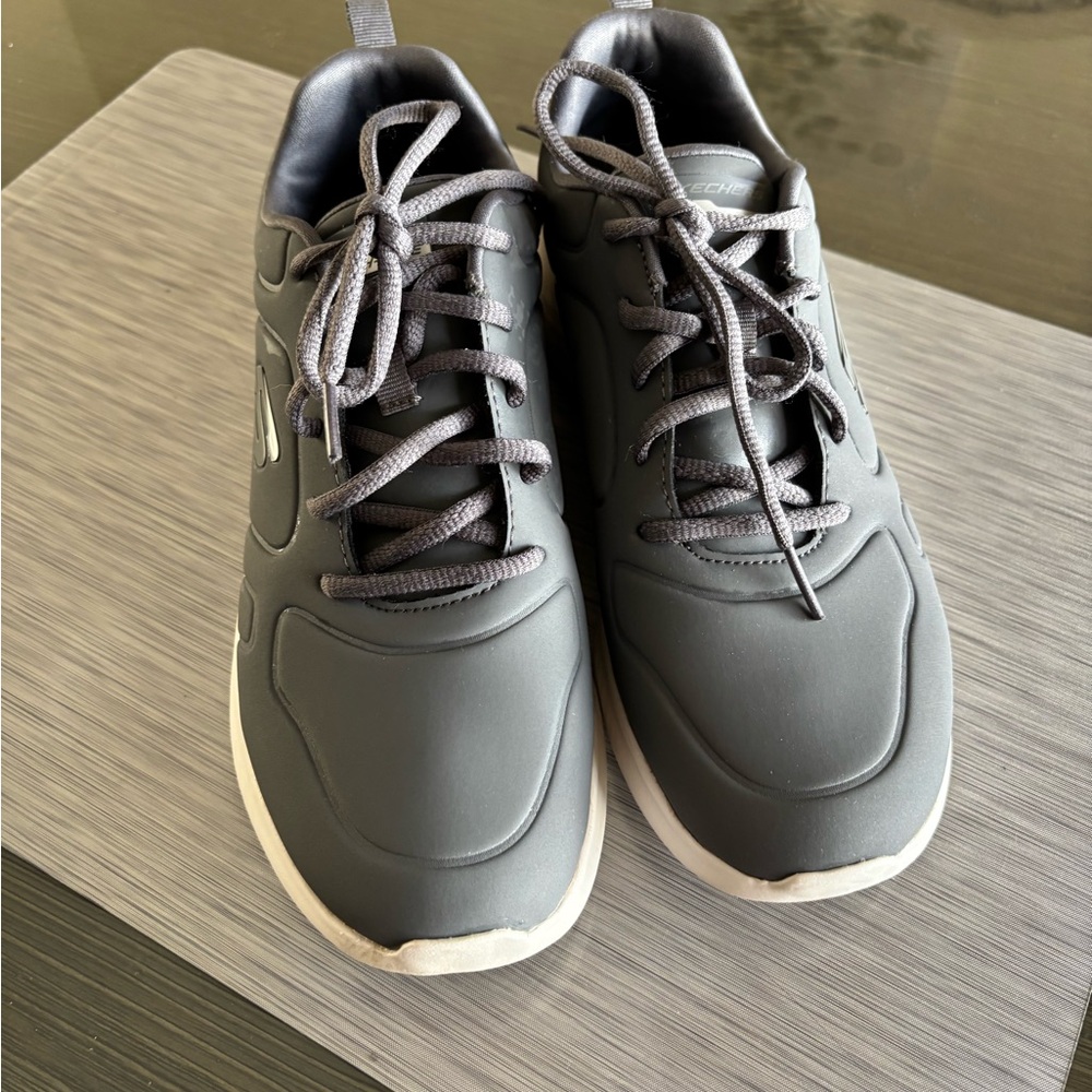 Skechers Gray Low-Top Sneakers with White women’s sneakers